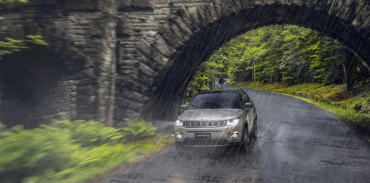 Jeep® wiper blade replacement for optimal windscreen visibility