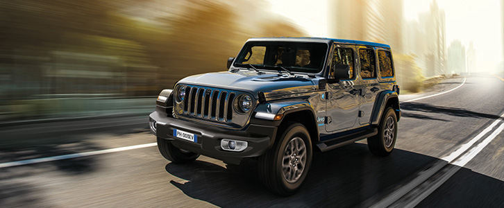 Vista Frontale della Wrangler 4xe