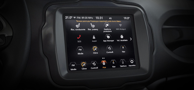 Nuova Jeep Renegade Resta Connesso Con Uconnecttm Live Jeep