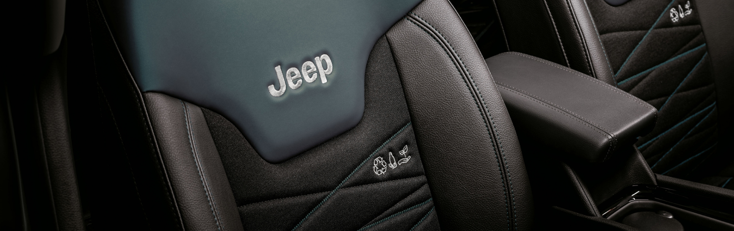 Jeep® Compass 4xe dettaglio del sedile - Jeep 