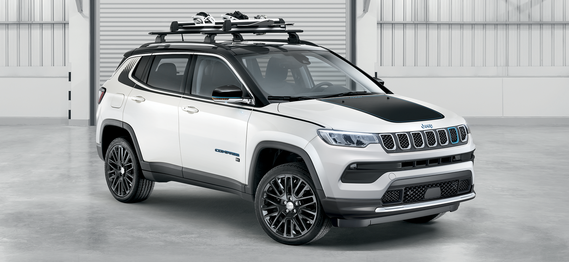 Barre portatutto Mopar di Jeep® Compass 4xe – Jeep 